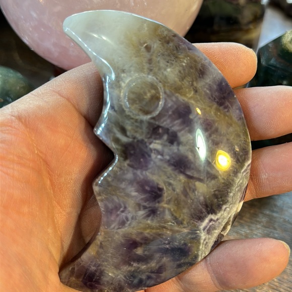 🎄SALE🎄Dream Amethyst Crystal Moon Face Carving! - Picture 3 of 3